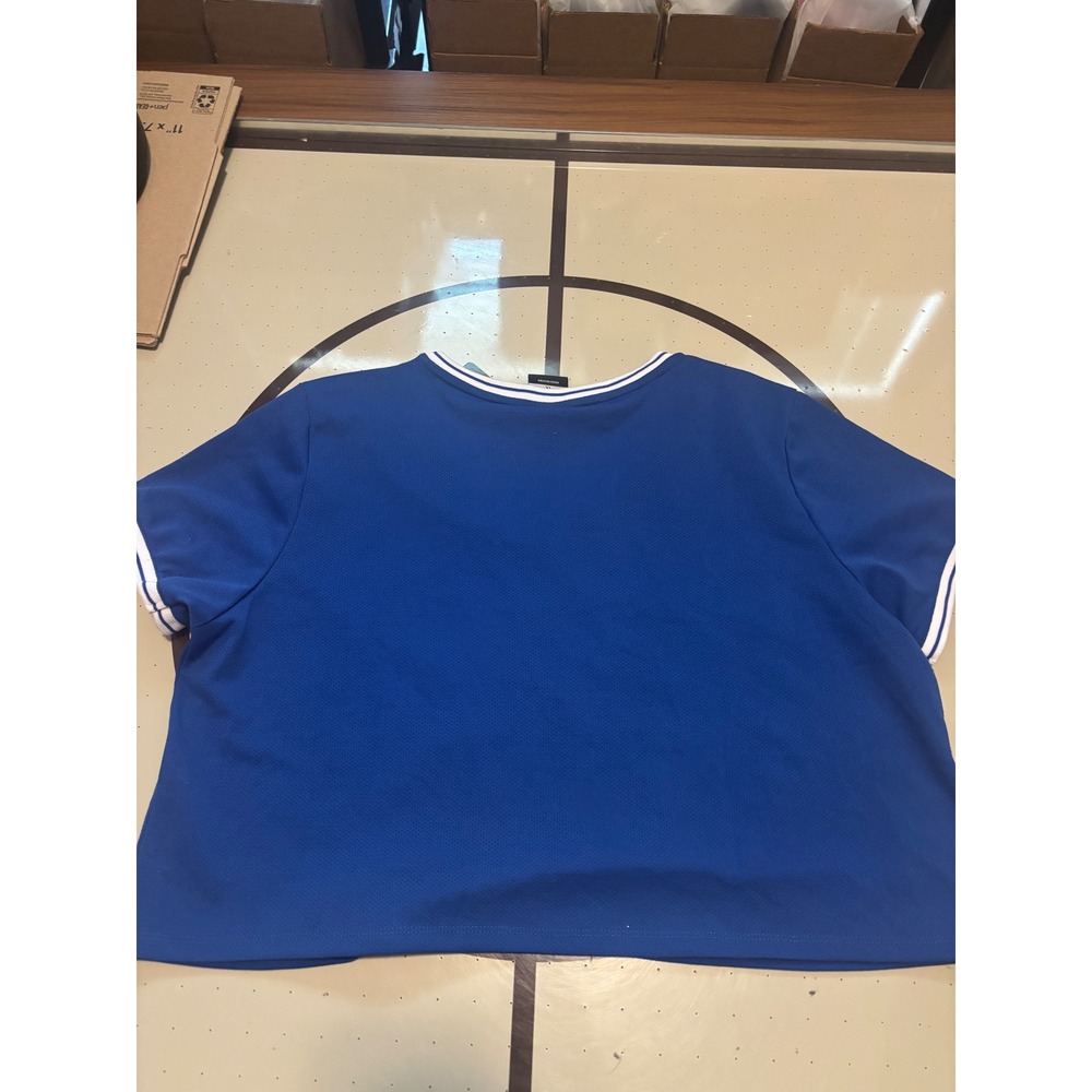 1058 NBA Golden State Warriors Women 1X Royal Blue Cropped V-Neck Jersey NWT - Picture 5 of 5